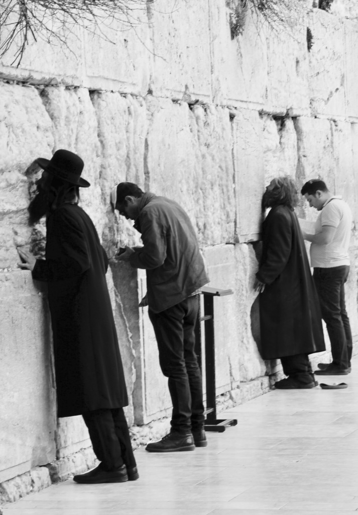 Betende an der Klagemauer (der Western Wall) in Jerusalem.
Copyright: Torsten Jantsch. Alle Rechte vorbehalten.
